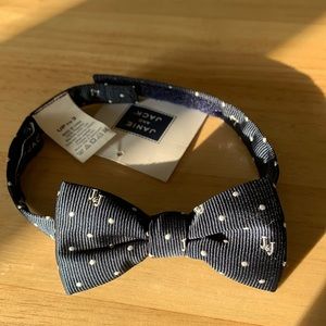 NWT Jamie and Jack kids bow tie